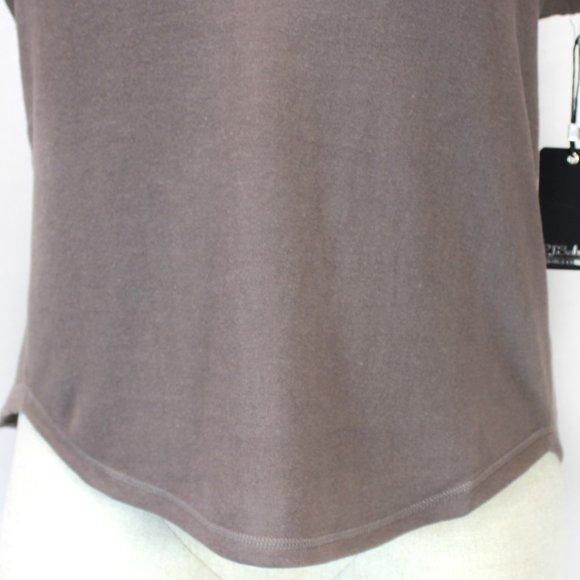 NWT P.J.Salvage Woman Cocoa V-Neck Fleece Pajamas Top Small - Picture 4 of 7